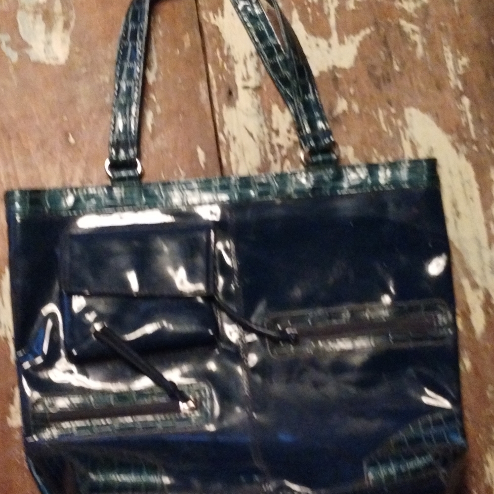 essence of beauty tote bag